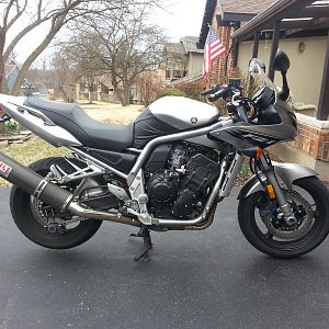 My 05 FZ1
