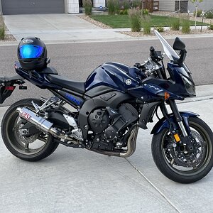 2009 yamaha fz1.jpg